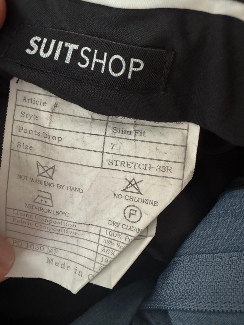 Classic Men's Blue Two-Piece Suit - Elegant Formal Blazer & Trousers - Picture 7 of 9